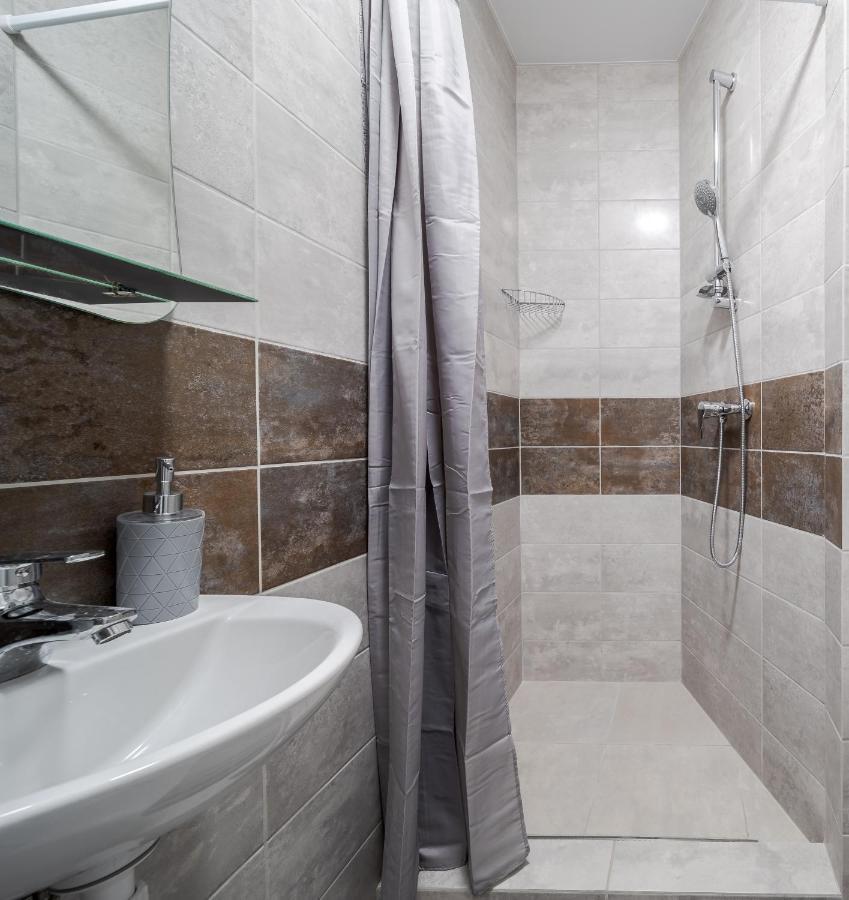Golden Violin ! Apartments Lviv S Екстер'єр фото